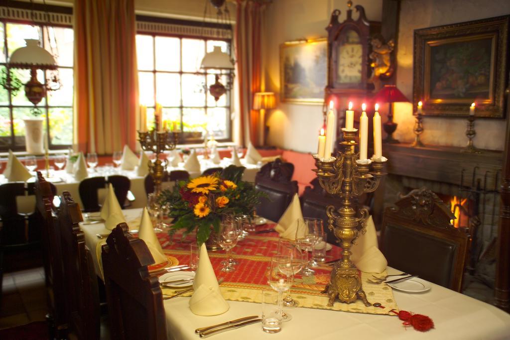 Hotel Zum Alten Brunnen ライネ エクステリア 写真